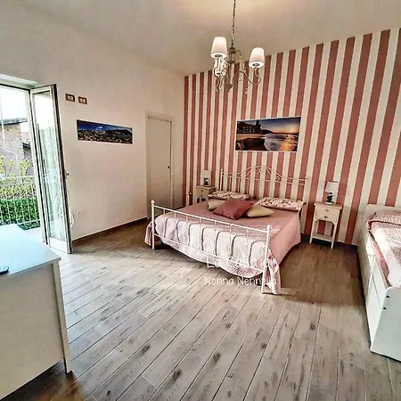 아파트 La Casa Di Nonna Nennella *
