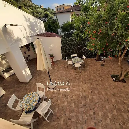 아파트 La Casa Di Nonna Nennella *